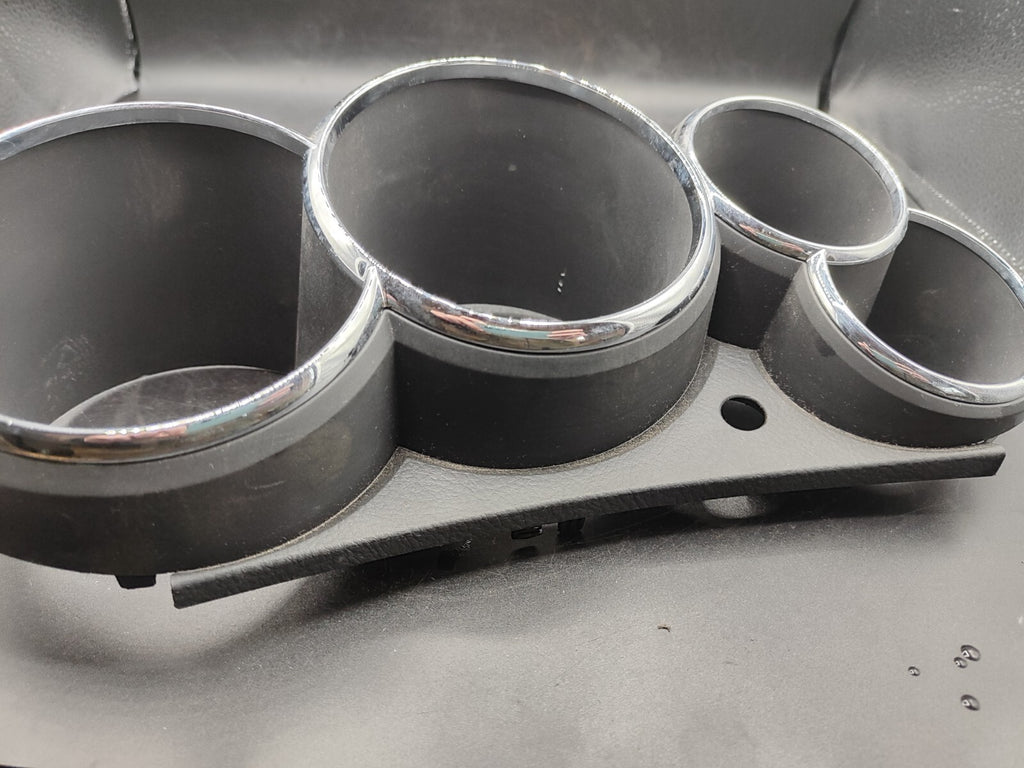 Pontiac Vibe 2004 LHD Dashboard Speedometer Surround Trim Cover