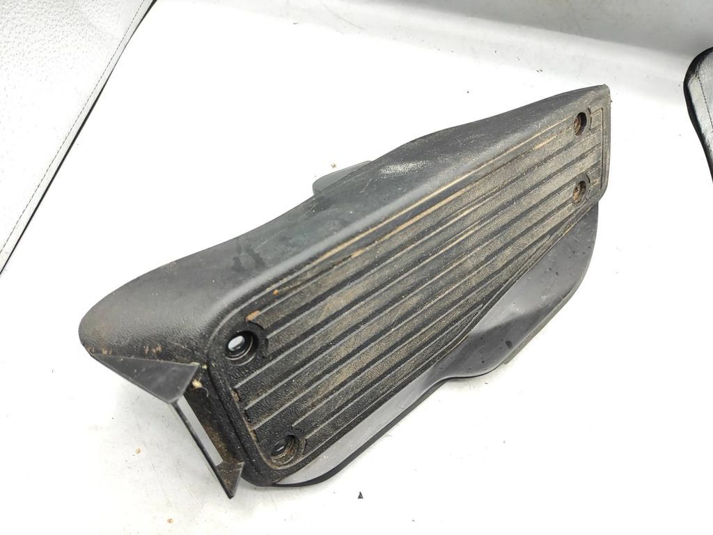 Alfa Romeo 159 2.2JTS 136kW 2006 LHD Front Foot rest pad 156043315 