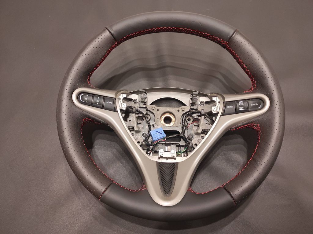 Honda Civic 8 FN 2007 Steering wheel / NEW LEATHER
