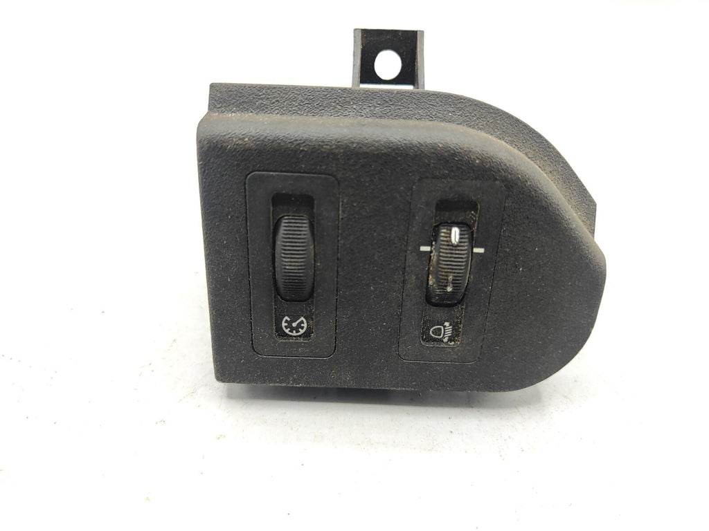 BMW 3 Series E36 Front Headlight Button Switch 13934209