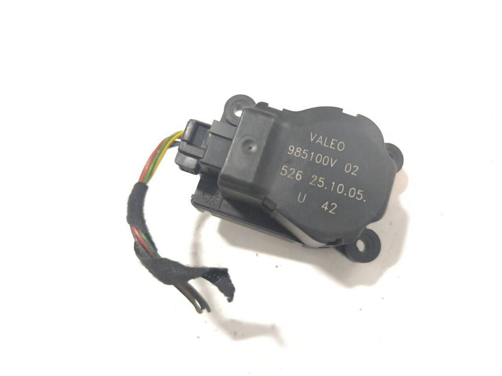 Fiat Croma 2007 Air heater flap actuator motor 985100V 