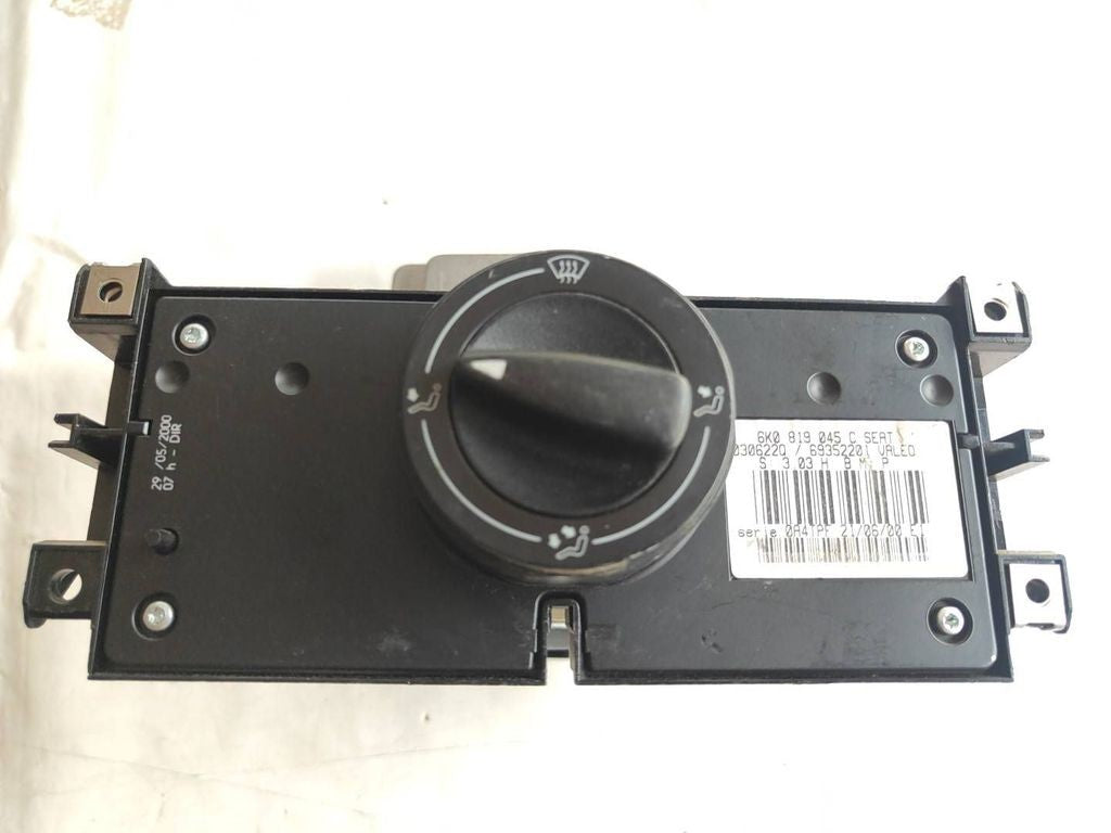 Seat Ibiza II (6k) 1996 Climate control unit module 6K0819045C 