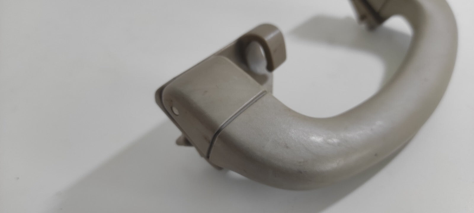 Alfa Romeo 159 1.9JTDm 110kW 2008 Rear Left Interior Roof Grab Handle