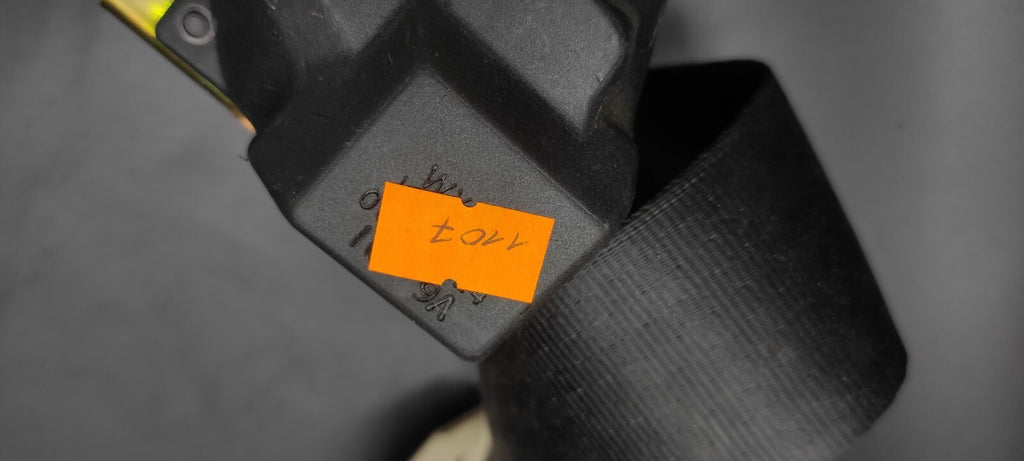 Alfa Romeo 166 2.4JTD 110kW 2001 Rear Right Seat Safety Seatbelt 044047