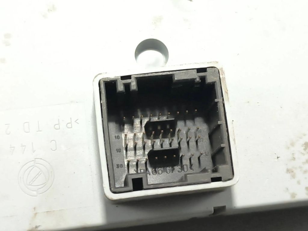 Fiat Stilo 1.9JTD 8V 2002 Comfort convenience body module 46797611 