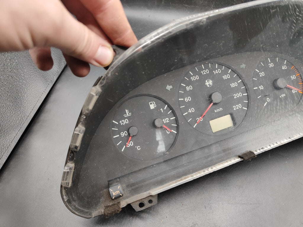Alfa Romeo 145 146 Diesel 1996 Front Dash Speedometer 602584003