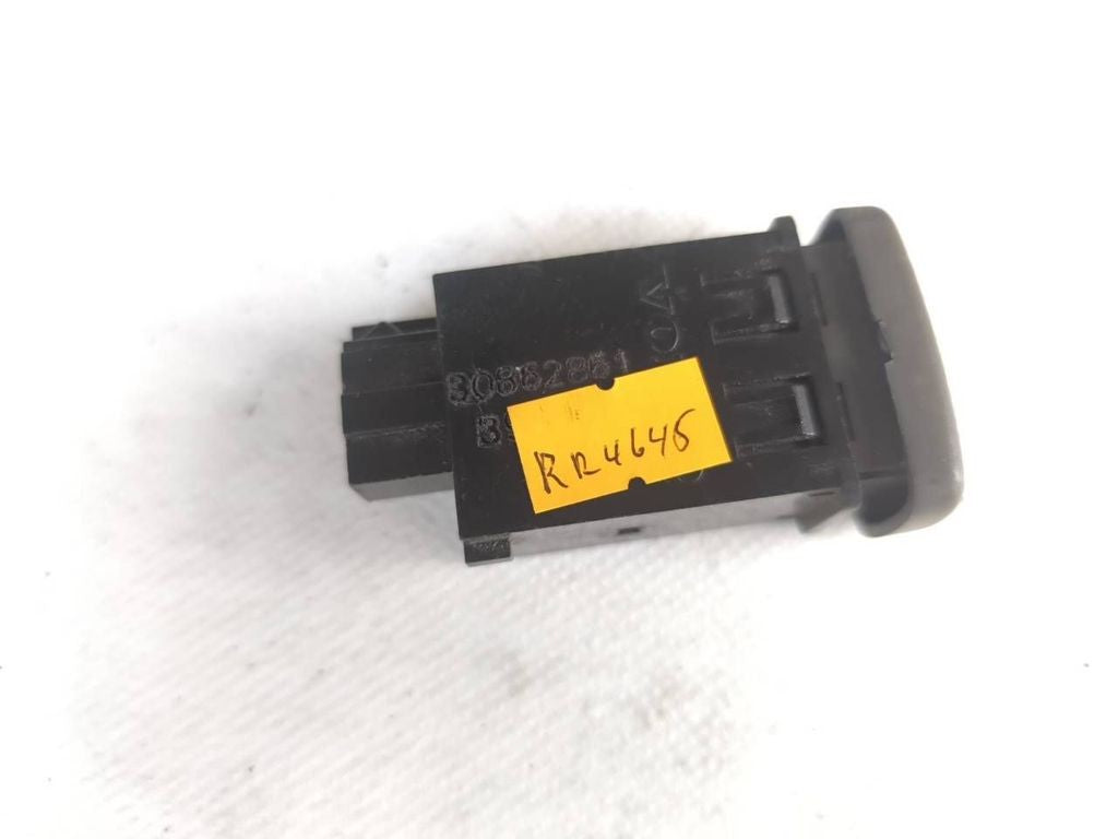 Volvo S40 V40 2000 switch 30862861 