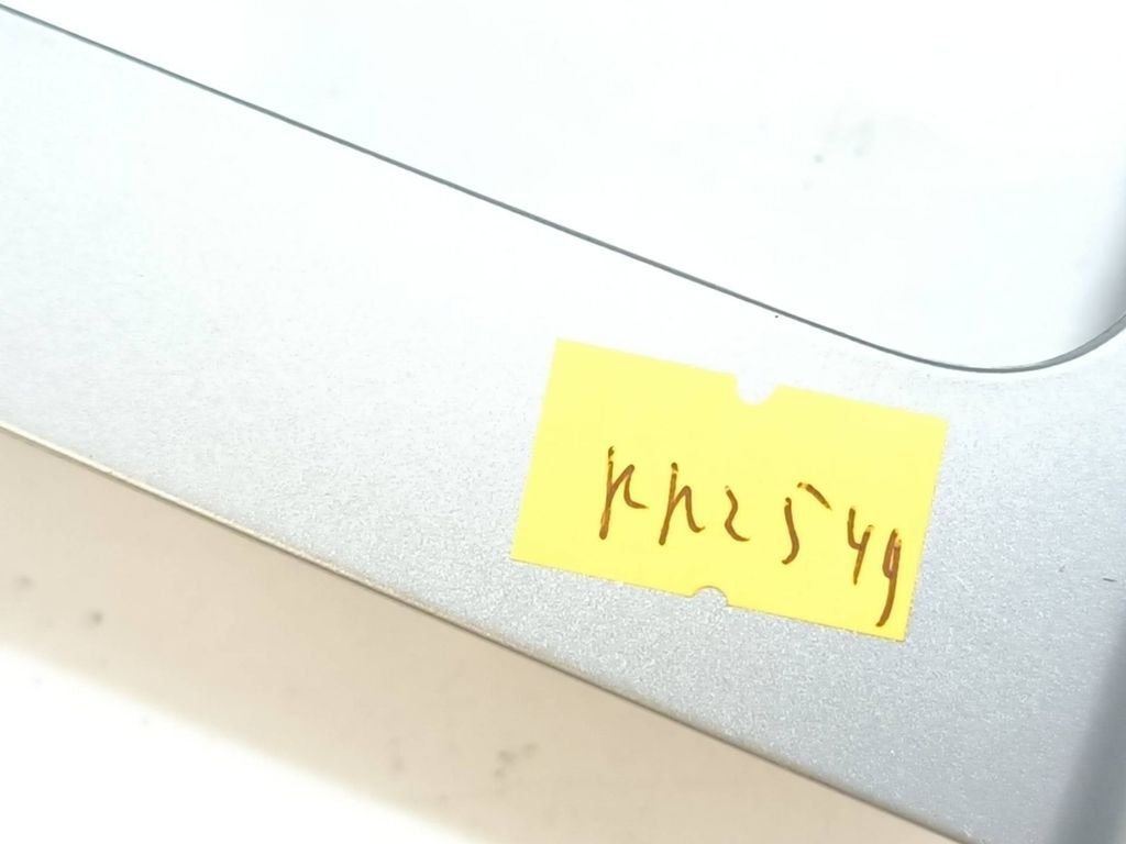 Volkswagen PASSAT B6 2008 Radio GPS head unit trim 3C0858069AC 