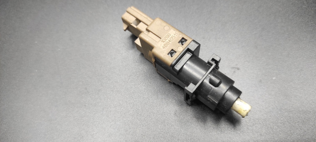 Alfa Romeo 159 Diesel JTD 110kW 2006 Brake Pedal Sensor 46840511