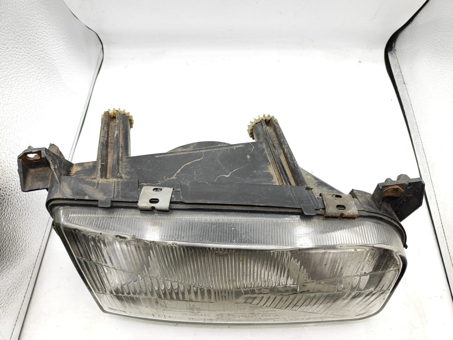 Volkswagen Passat B3 1991 LHD Front Right Side Headlight Lamp Light 13348000RE
