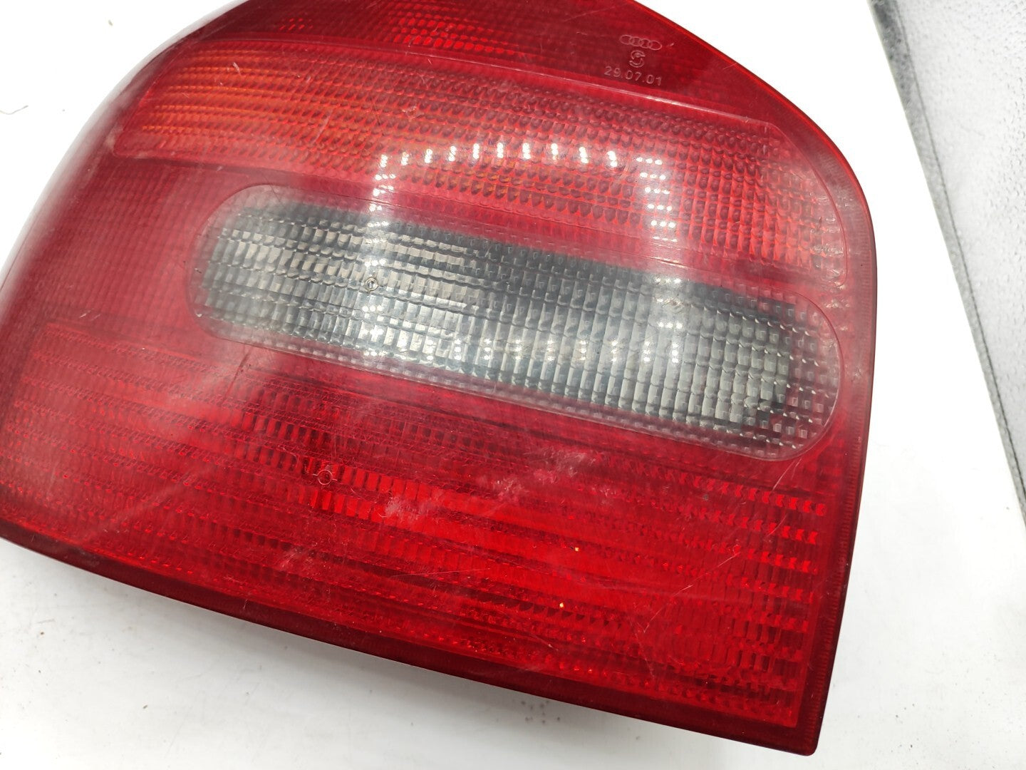 Audi A3 8L 1.8i 1999 LHD Rear Left Side Taillight Light 8L0945095A