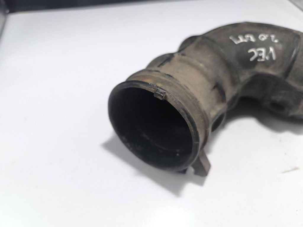Opel Vectra B DTI 2001 Diesel air intake hose pipe 90572051 