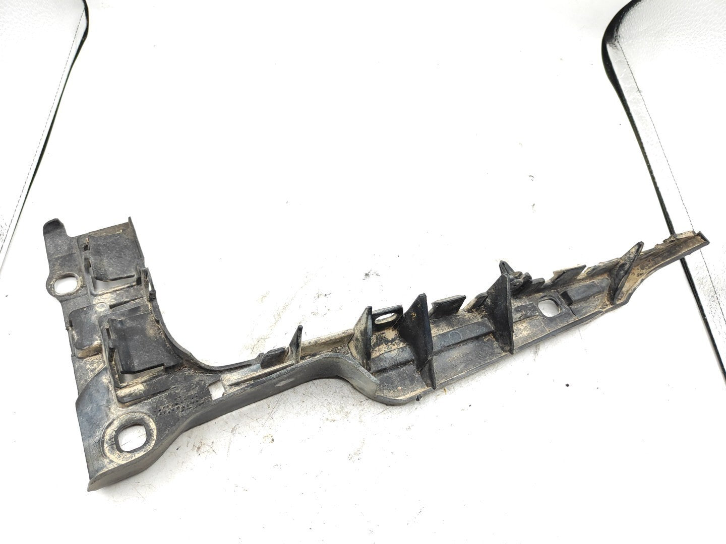 Alfa Romeo 159 2.4JTDm 147kW 2009 Rear Right Side Bumper Bracket 60688692