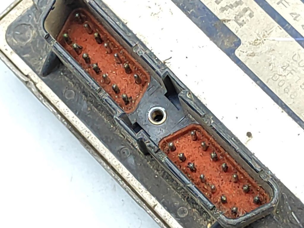 Ford Mondeo Mk II 1997 ECU control unit module 93BB9F480EB 