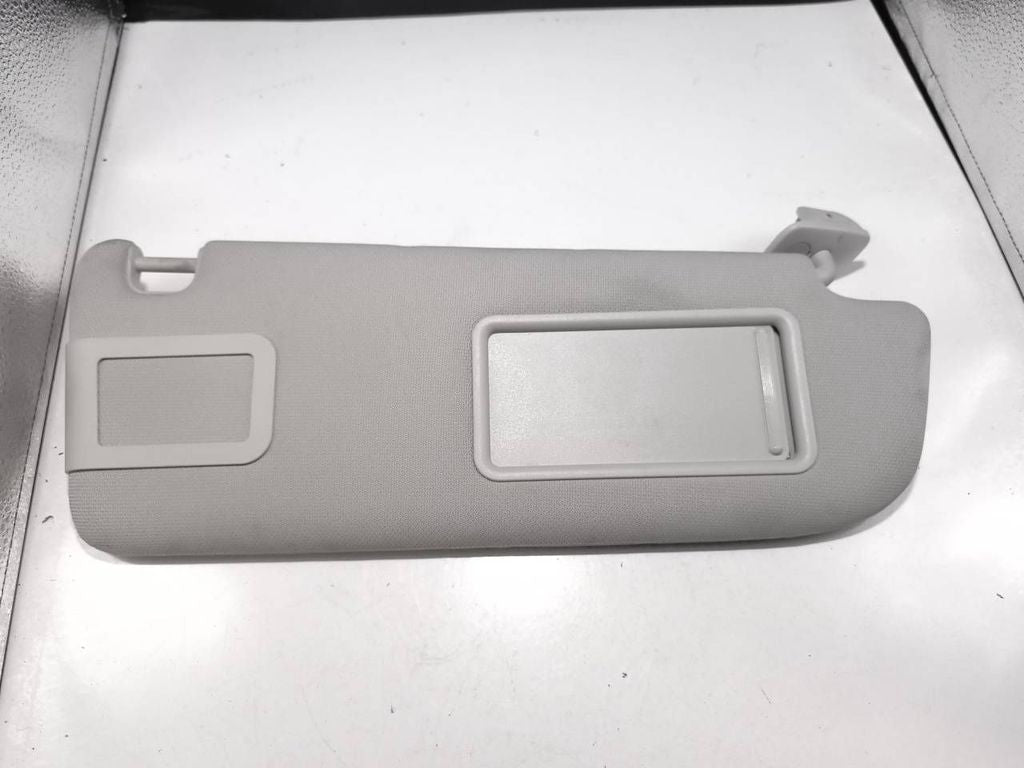 Audi A6 S6 C6 4F 2008 sun visor 4F0857552 