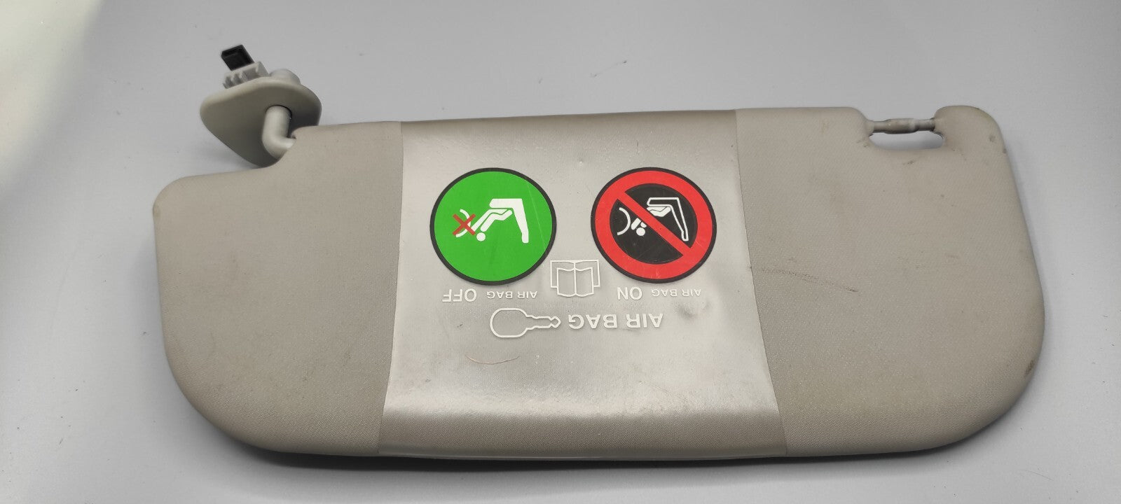 Alfa Romeo 147 1.9JTD 110kW Diesel 2003 LHD Front Right Sun Visor Cover