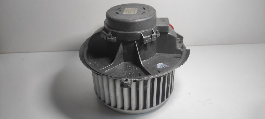 Alfa Romeo 147 1.9JTD 2004 LHD Front Dash Heater Blower Motor 52488448/3