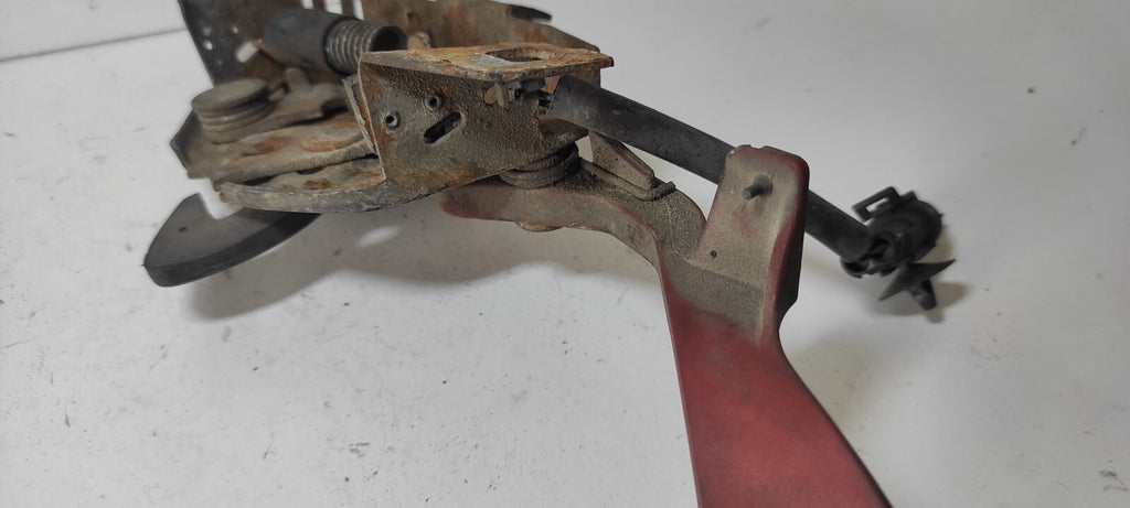 Alfa Romeo GT Diesel JTD 2004 Front Bonnet Hood Lock Latch Mechanism