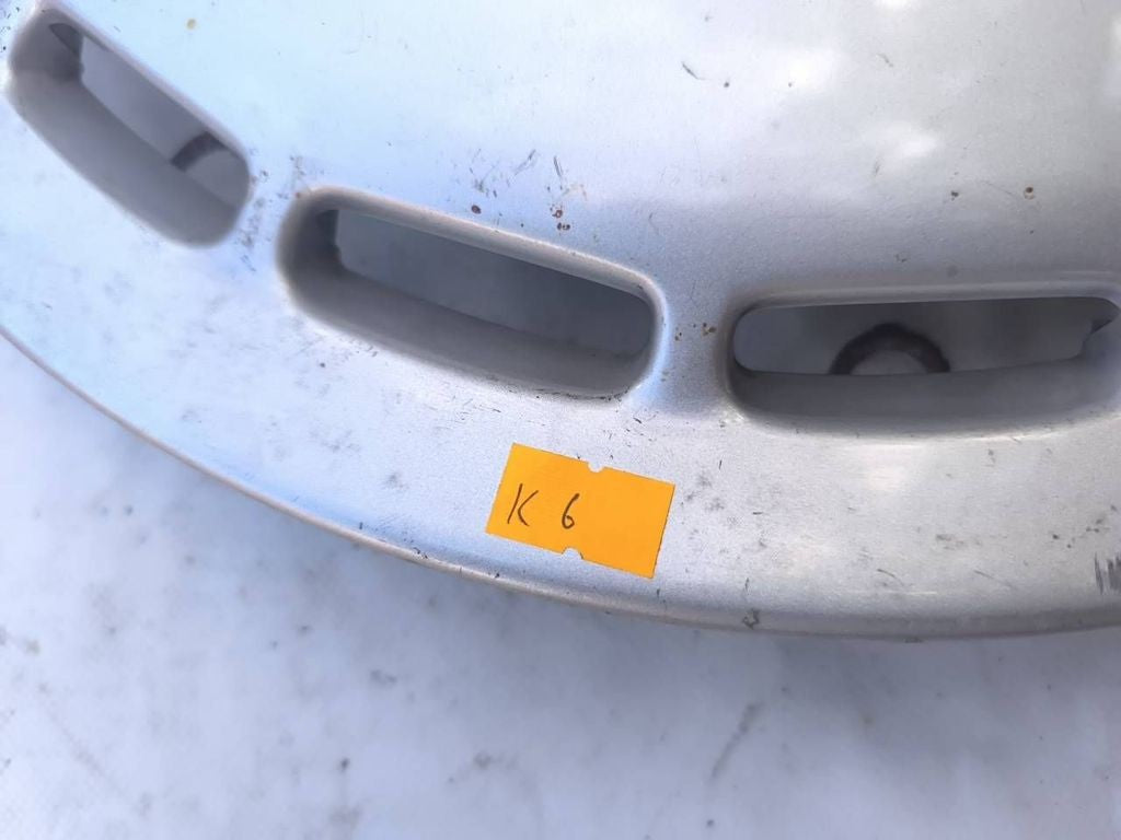 Audi A6 S6 C4 4A 1996 R15 wheel hub cap trim 4A0601147 