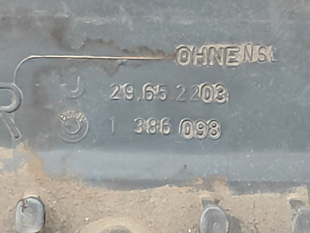 BMW 3 Series E30 FACELIFT LHD Rear Right Taillight Light Cover 1386098