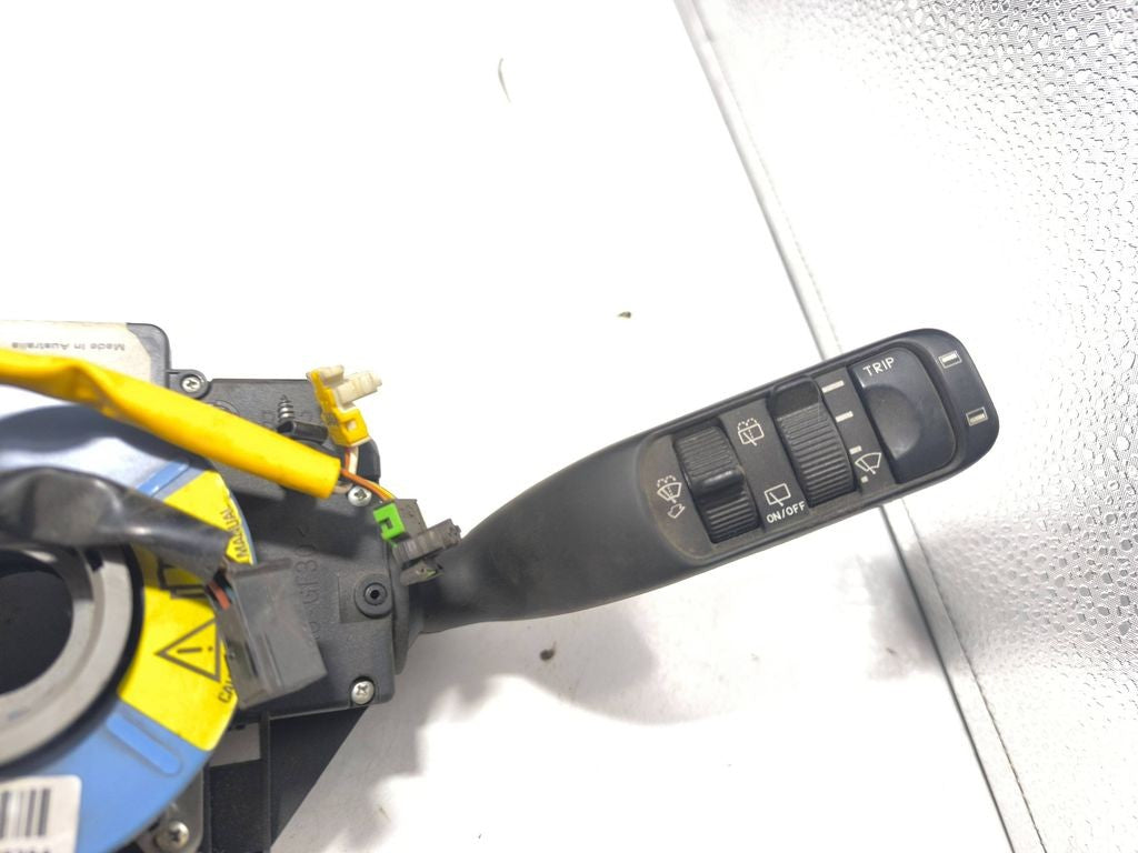 Alfa Romeo 159 2007 Wiper turn signal stalk switch 01560721970 