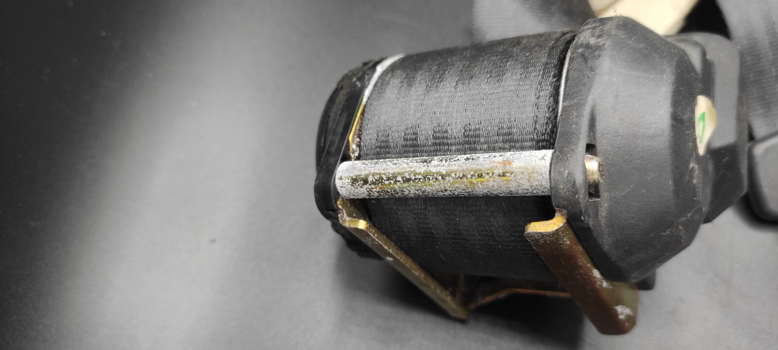 Alfa Romeo 166 2.4JTD 110kW 2001 Rear Right Seat Safety Seatbelt 044047