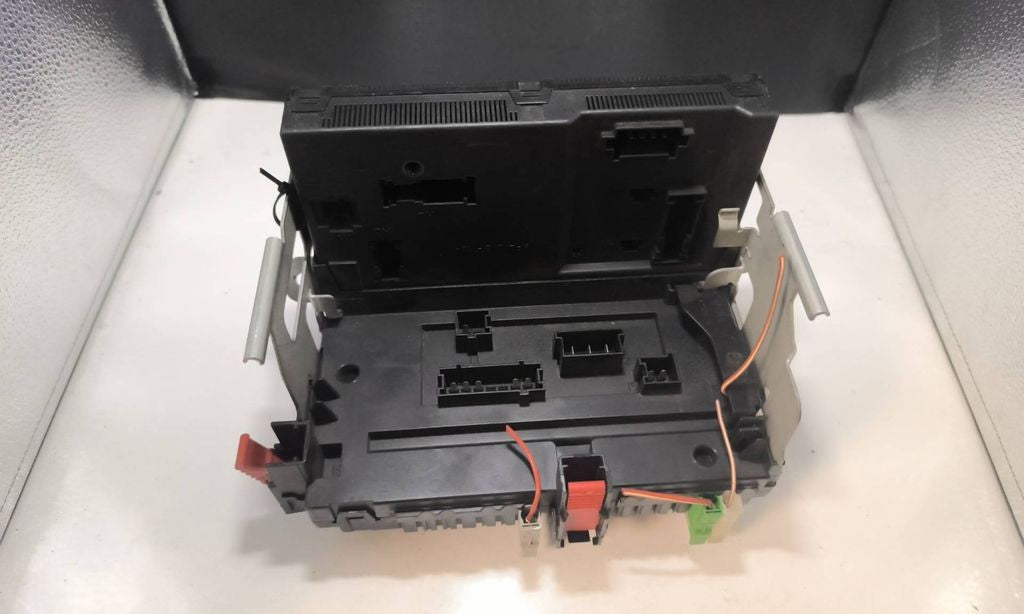 Mercedes-Benz S W221 2006 Fuse module A2215403550 A2215450801