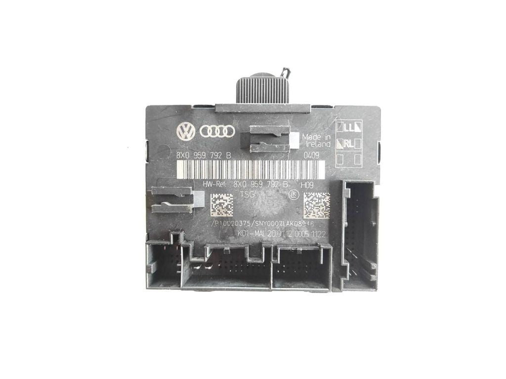 Audi A1 2011 door control unit module 8X0959792B 