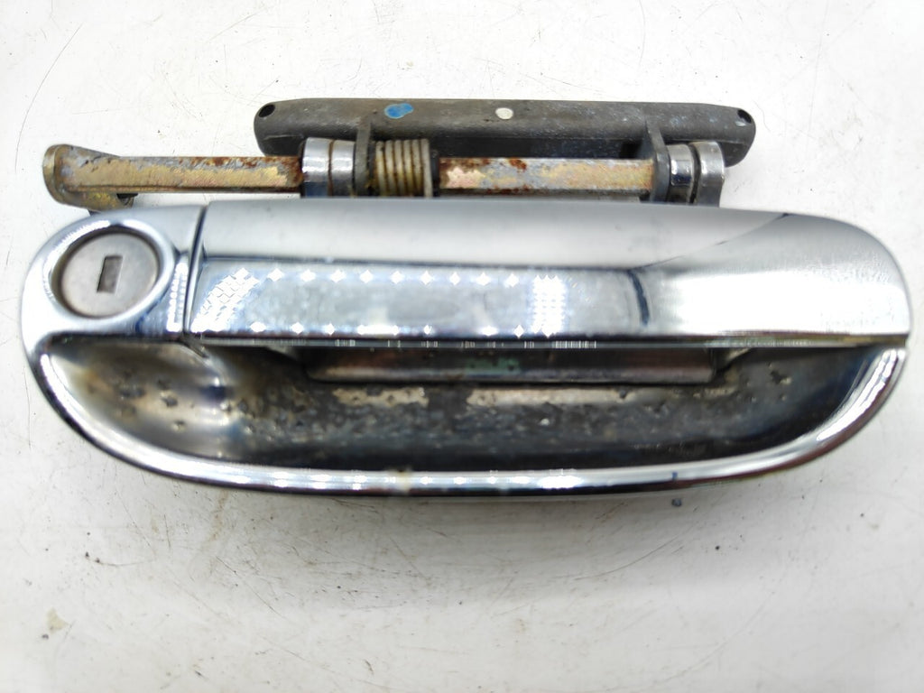 Alfa Romeo 166 2.4JTD 110kW 10V 2002 LHD Front Right Door Chrome Handle