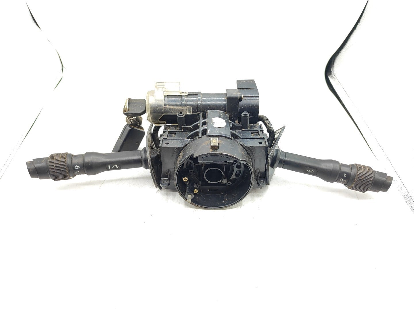 Alfa Romeo 155 1994 LHD Wiper Indicator Stalk / Ignition Lock Key 7601589