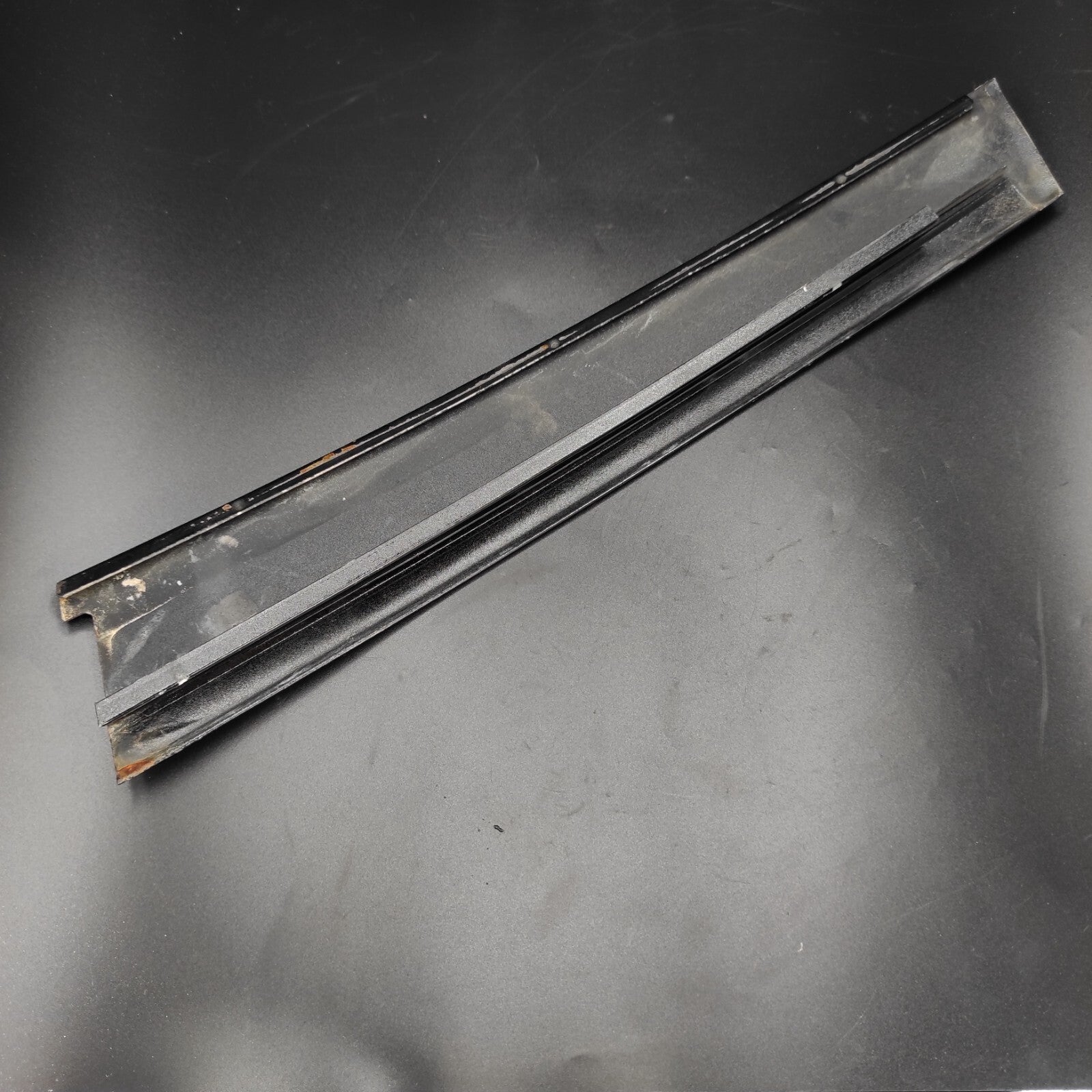 Alfa Romeo 147 1.9JTDm 4 Doors 2006 Front Left Door Exterior Stripe Cover