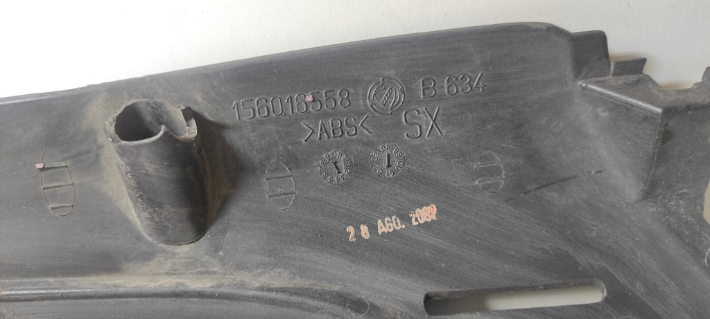 Alfa Romeo 166 2.4JTD 110kW 2003 Front Left Bumper Upper Grill 156016558 Black