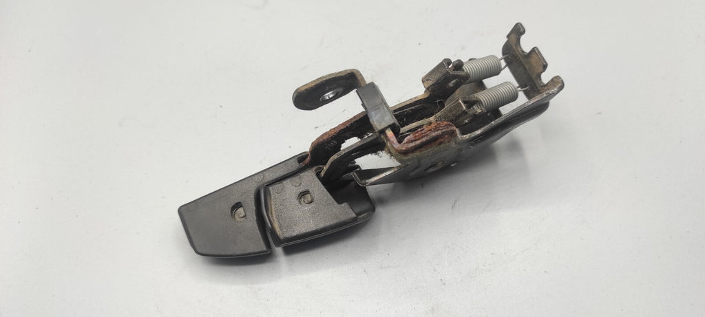 Alfa Romeo 156 2.4JTD 2002 Rear Trunk Boot / Fuel Cap Release Open Handle