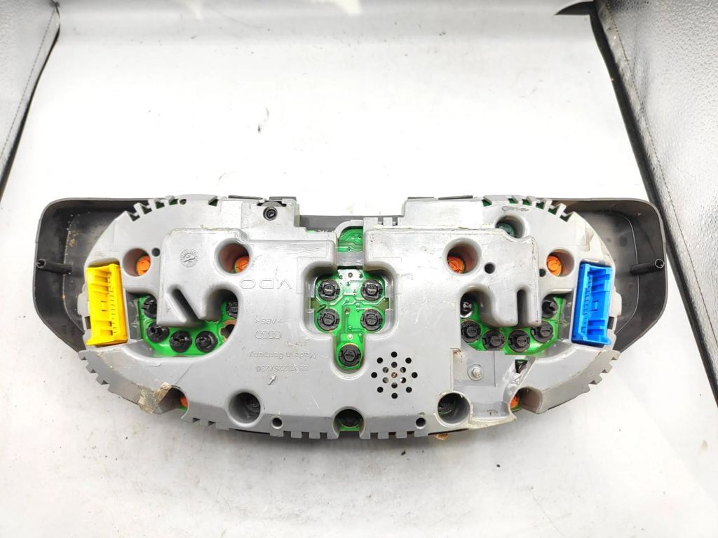 Audi A4 S4 B5 8D 1997 Diesel speedometer instrument cluster 8D0919034 