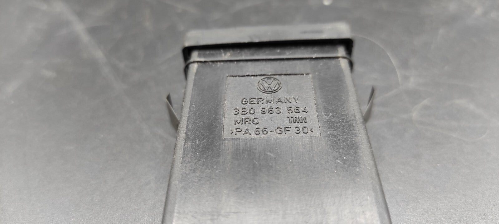 Volkswagen VW Passat B5 1997 Heated Seats Switch Button 3B0963564