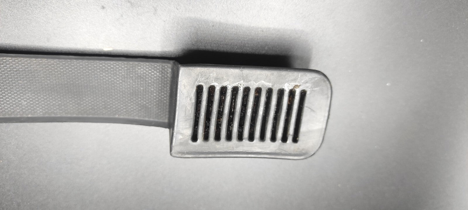 Alfa Romeo 156 2004 Center Console Middle Rubber Insert Mat 15602882904