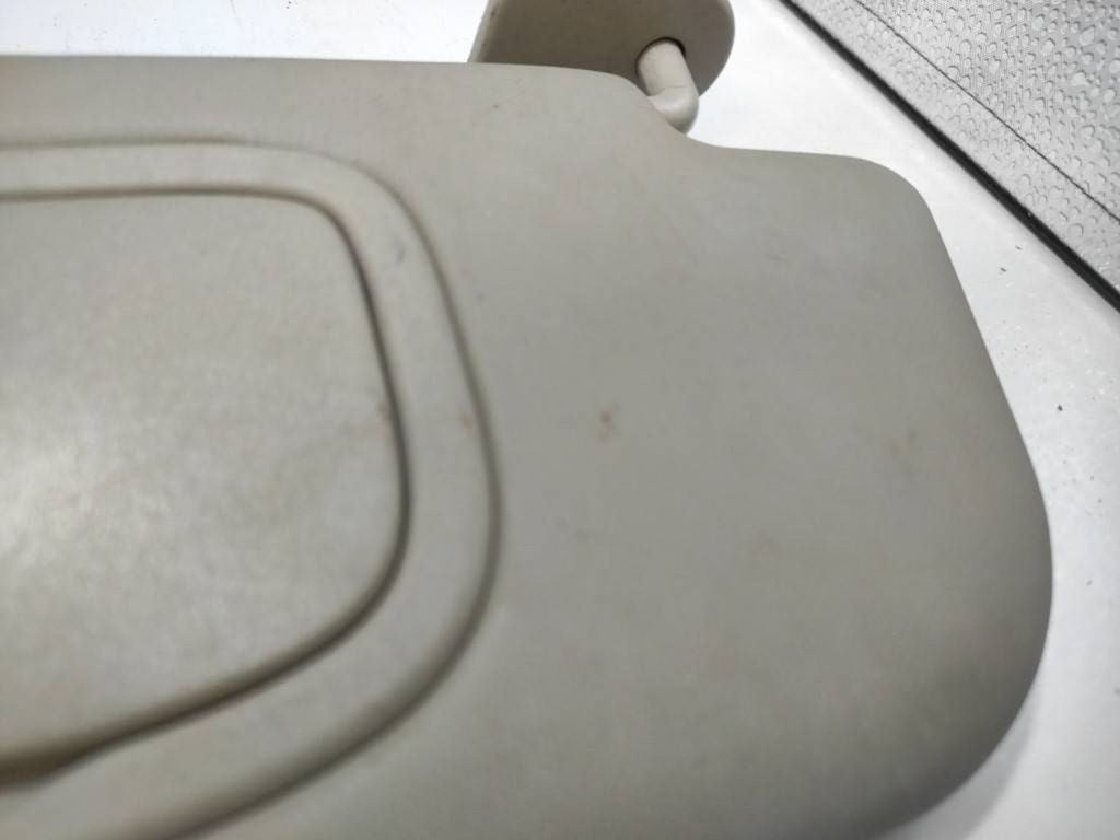 Alfa Romeo GT 3.2 Busso 2007 Front Right sun visor cover