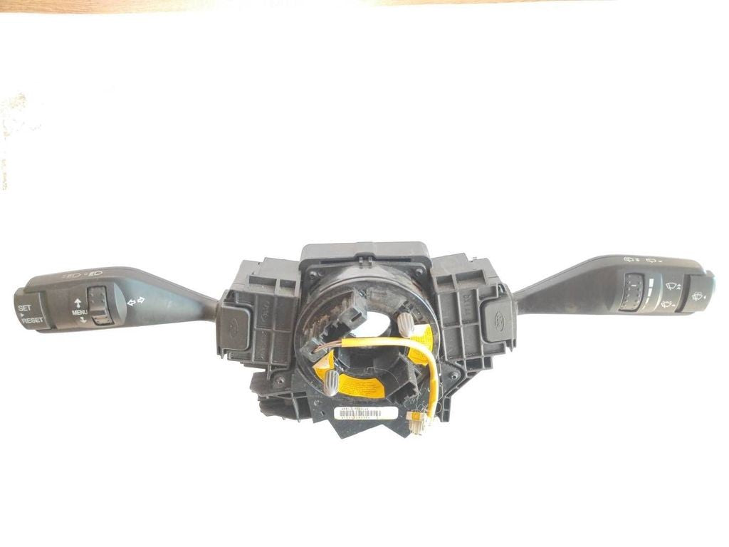 Ford Focus C-MAX 2006 Wiper turn signal stalk switch 4M5T14A664AB 