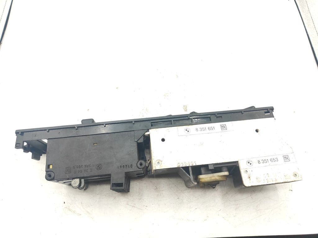BMW 5 518i E34 1992 Climate control unit module 8351653 