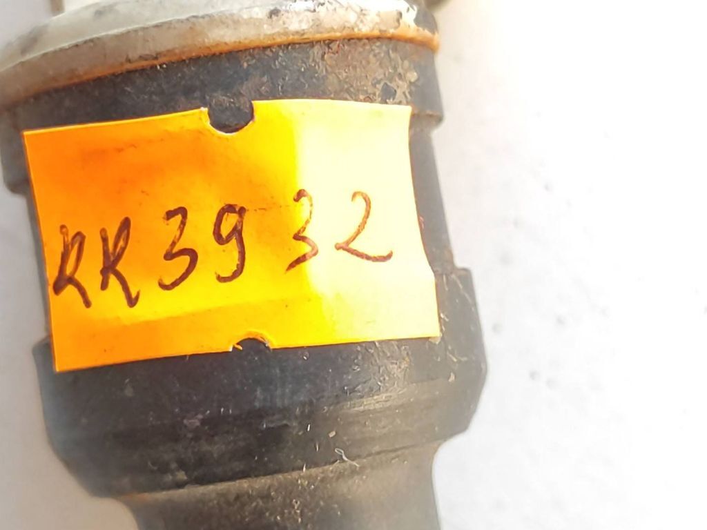 BMW 5 E34 1993 Petrol fuel injector 0280150716 