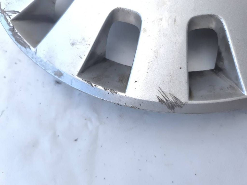 Opel Corsa C 2000 R14 wheel hub cap trim 24443195 