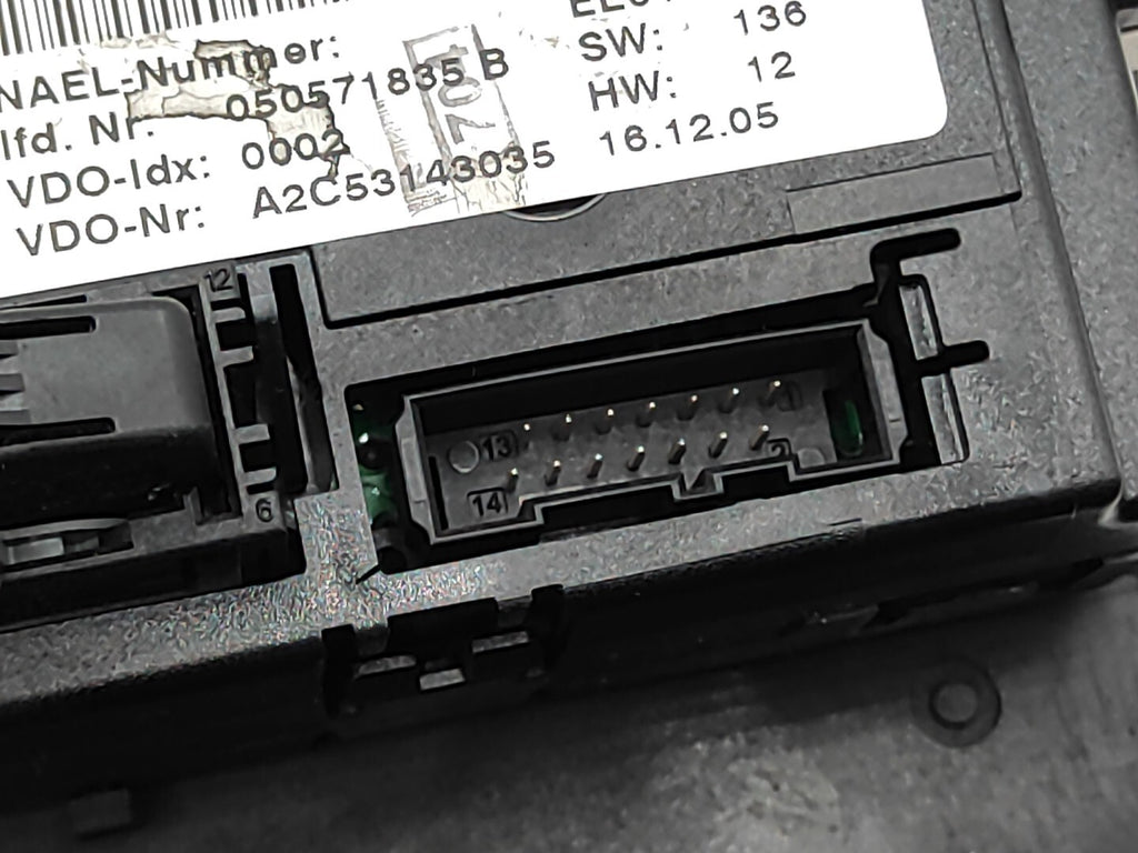 BMW 3 Series 330D 170kW E90 E91 AC Climate Control 64116983944