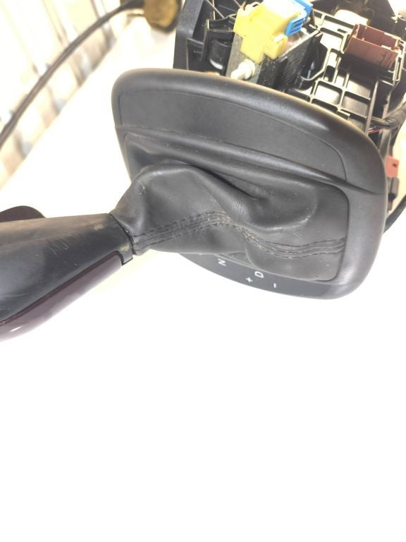 Fiat Croma 2.4JTDM Auto 2007 gear selector shifter 553481320 