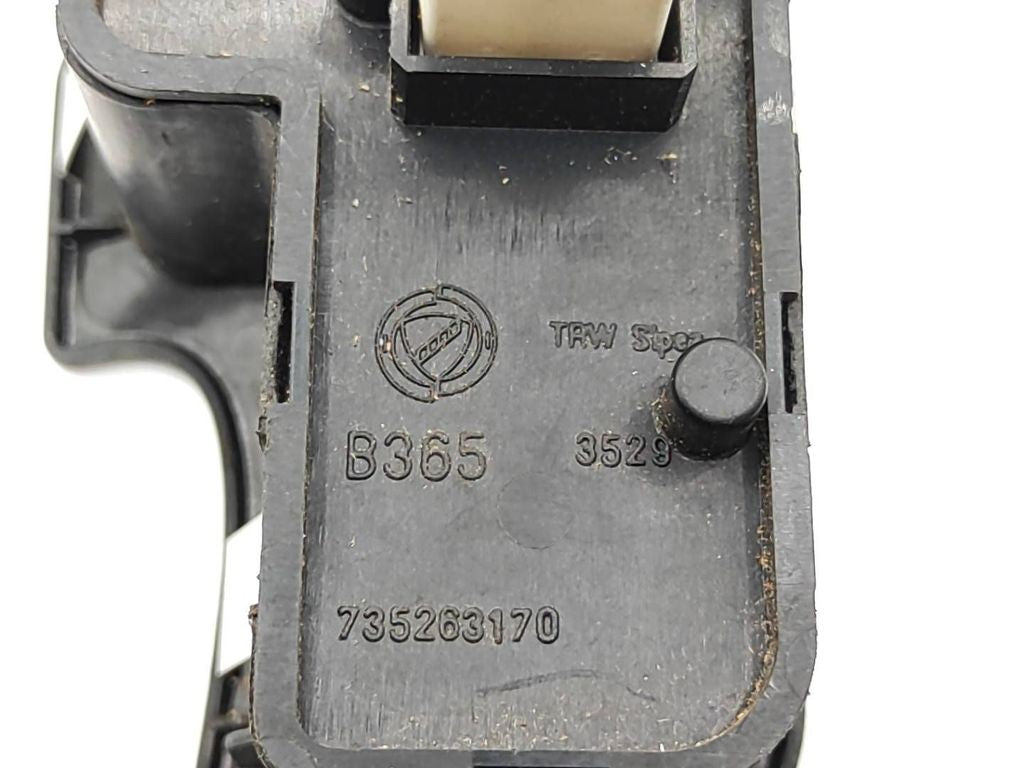 Alfa Romeo 147 2003 Electric window control switch 735263170 