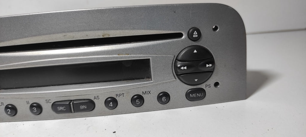 Alfa Romeo 147 1.9JTD 110kW 2004 Interior Radio CD Player Unit 735301823