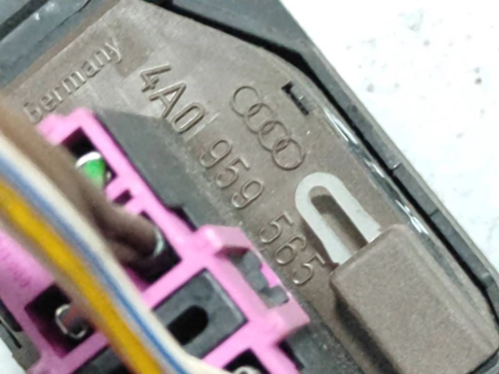 Audi 100 S4 C4 1994 Wing mirror switch button 4A0959565 