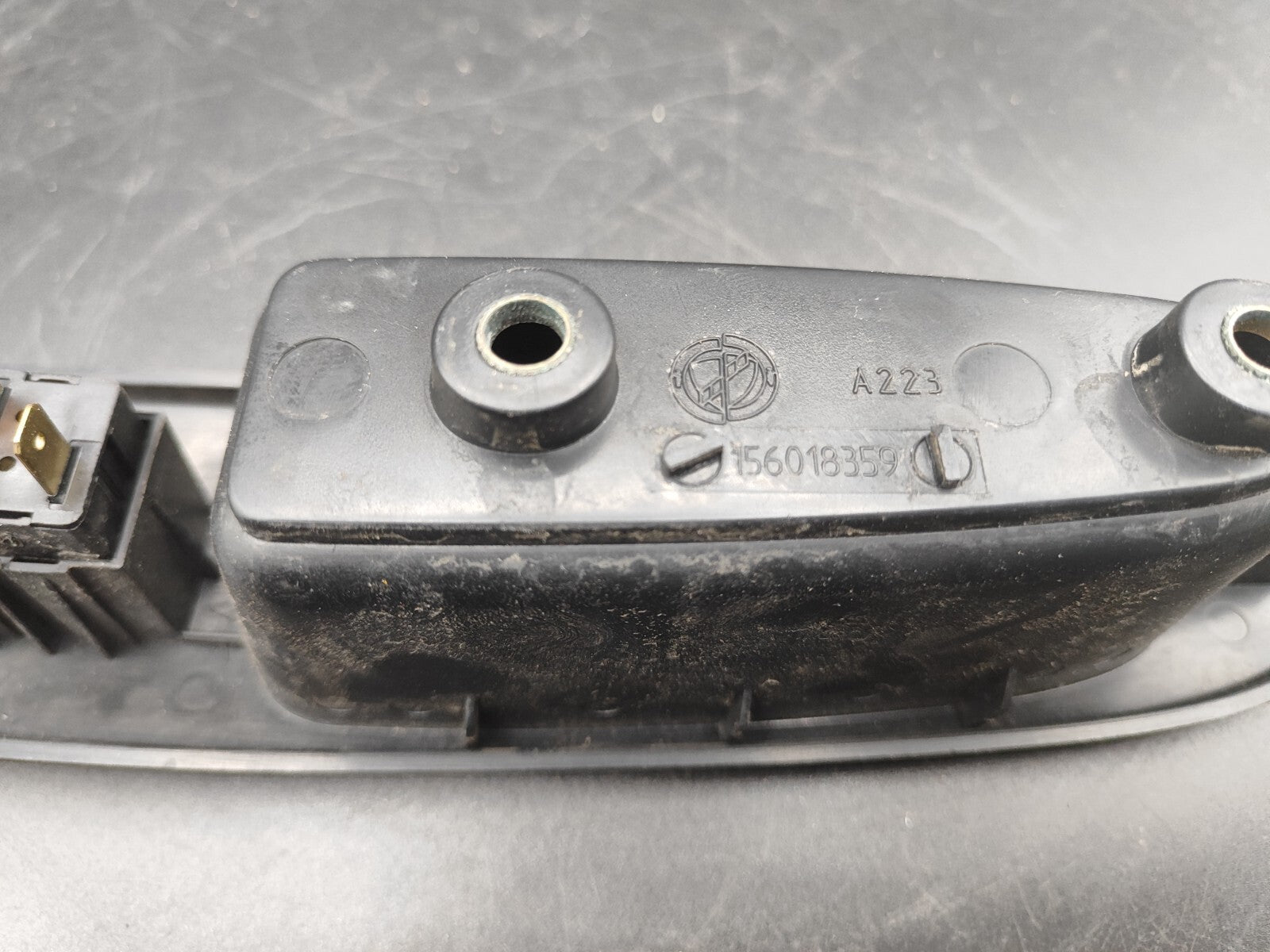 Alfa Romeo 166 2.4JTD 110kW 10V 2002 Electric Window Switch Button 156018359