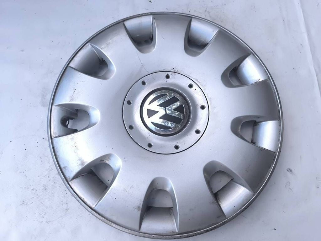 Volkswagen Touran I 2005 R15 wheel hub cap trim 1T0601147 