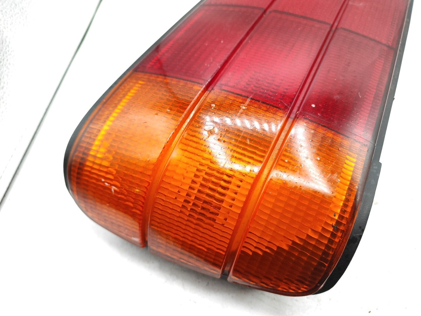 BMW 3 Series E30 FACELIFT LHD Rear Right Taillight Light Lamp 1386088