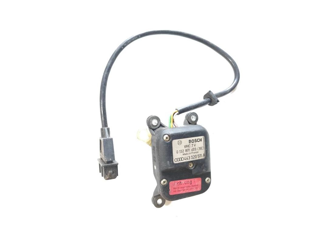 Audi A6 S6 C4 4A 1995 Air heater matrix flap actuator motor 443820511A 